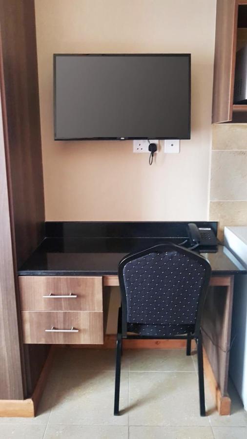 Nairobi West Suites Zewnętrze zdjęcie